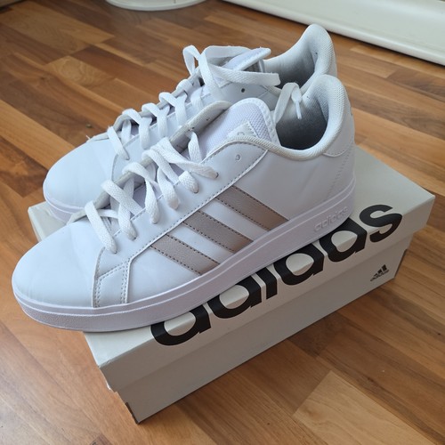 Adidas court base sneaker - base,
