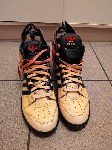 Adidas flames jeremy scott - js,
